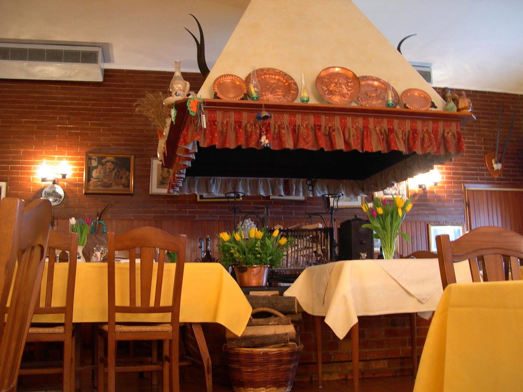 Hotel Dall'Ongaro Ghirano Eksteriør billede