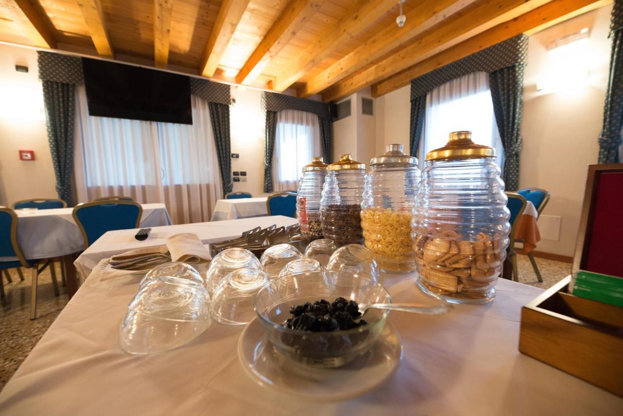 Hotel Dall'Ongaro Ghirano Eksteriør billede